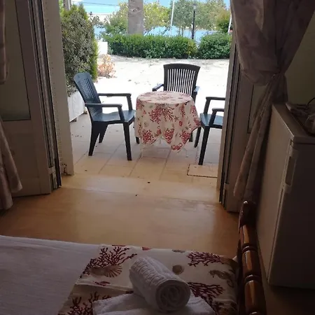 Gonatas 3* Agia Efimia